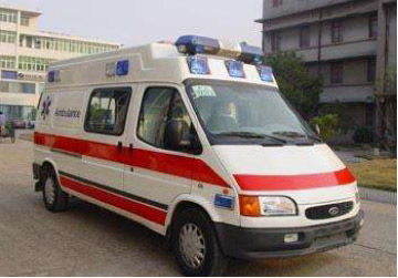 南江县救护车租赁